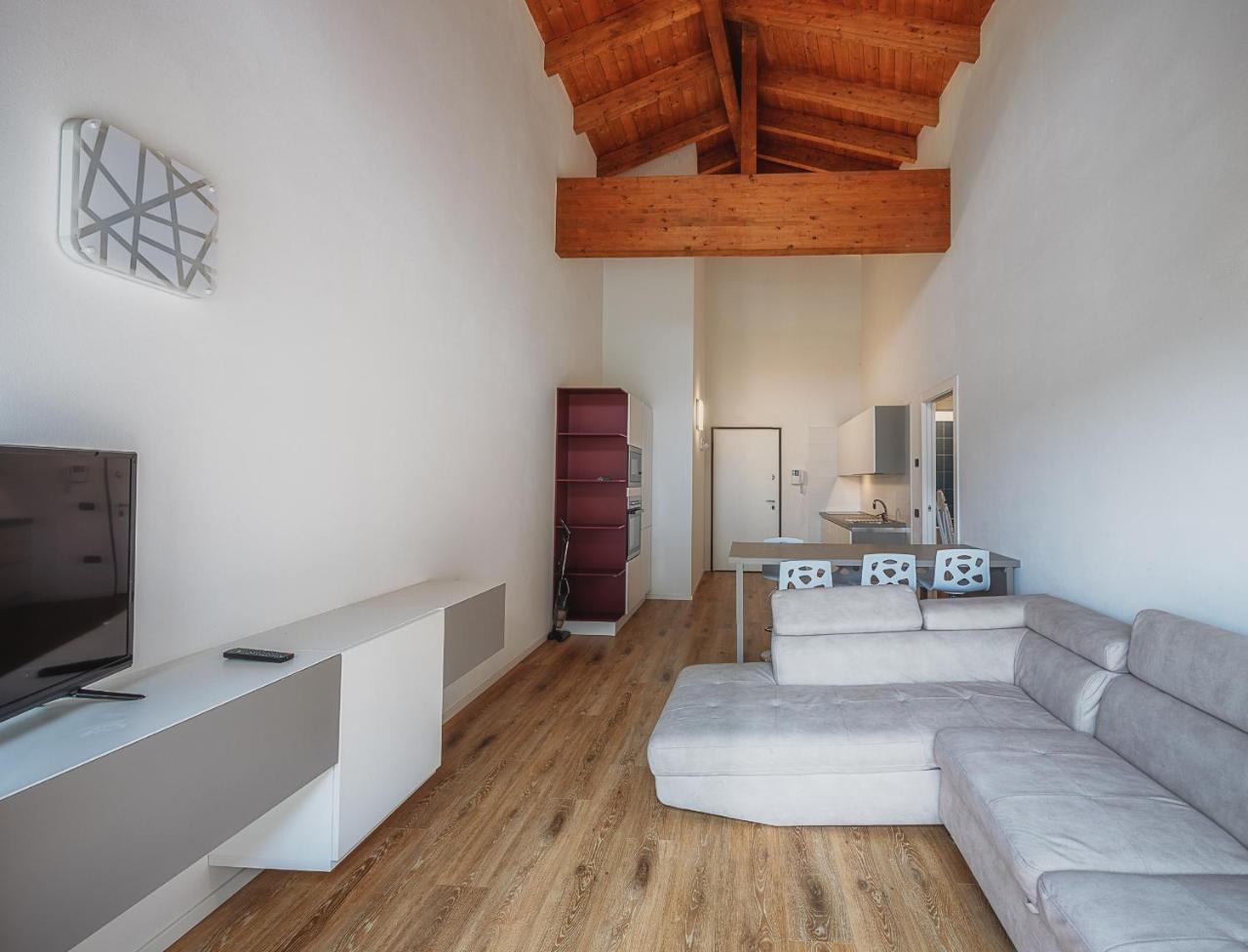Ferienwohnung Residenza Finestra Sul Parco Comano Terme Exterior foto